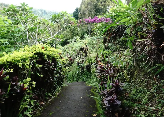 Privatunterkunft Aryautama Garden *
